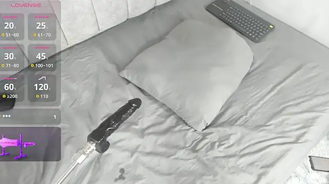 Lewins78 live cam on StripChat