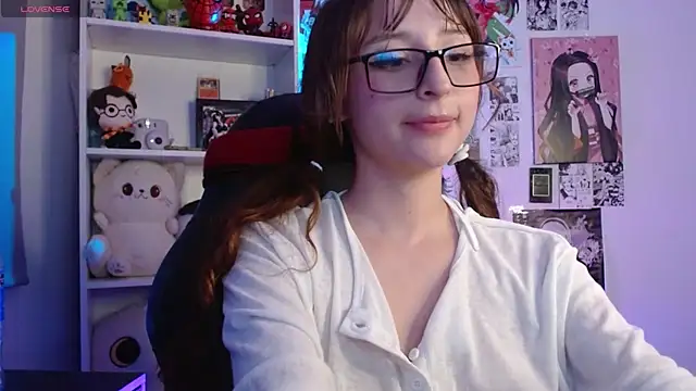 CelesteAyase webcam