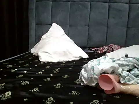yummyychocolate_ webcam