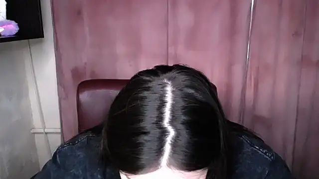 Emily_Mo webcam