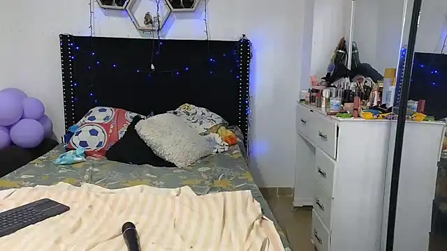 charlotte_077 webcam