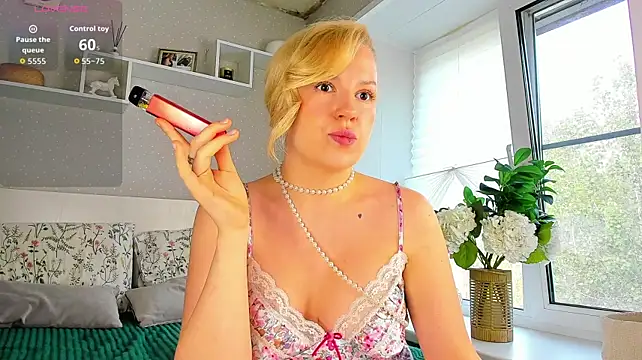 QueenViktoria webcam