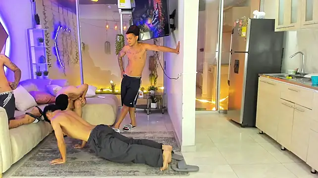 Houseofwarrios webcam