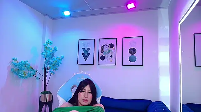 Miia__owens webcam