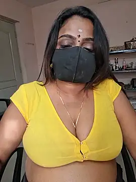 Lovely-Jeni webcam