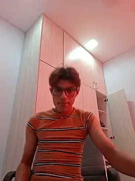 SizeHood webcam