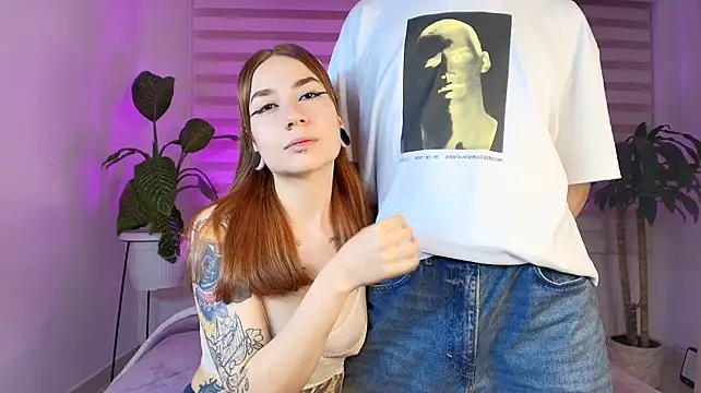 Sky_Intimate webcam