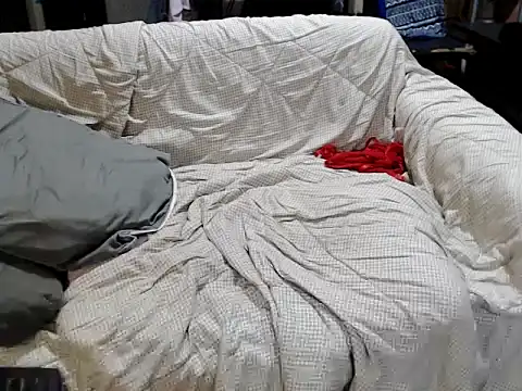 Trish_CurveCock webcam