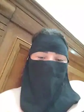 bisan_sexy stripchat