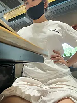 Tina_995 webcam