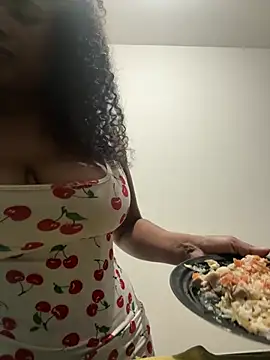 Michel_Jones webcam