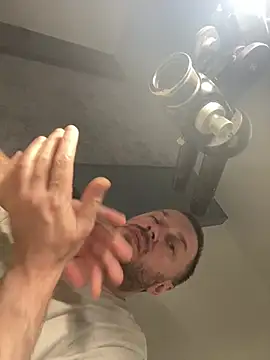 DorianJeday webcam