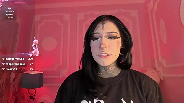 Kat_VonDe webcam