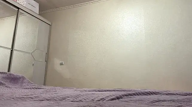 LivianDivorce webcam
