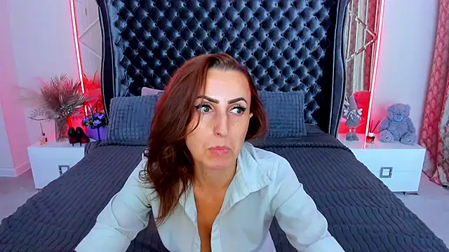 Rebecca_Diamond webcam