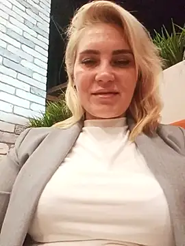 JennyOMay webcam