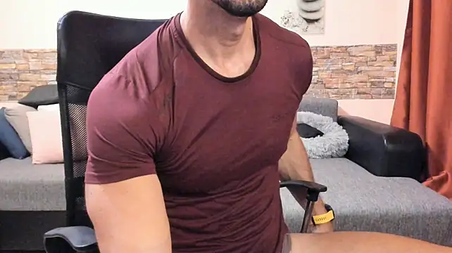 HotHunkTrainer webcam