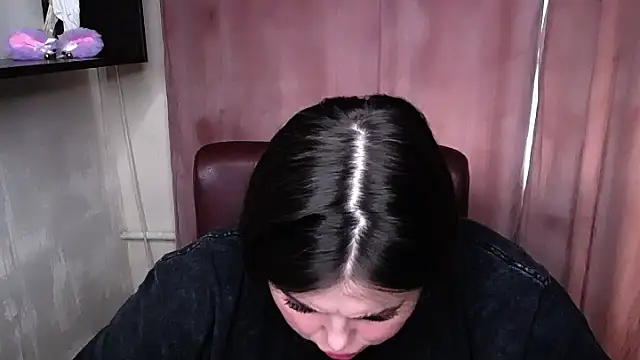 Emily_Mo webcam