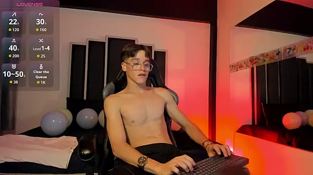 Axel_Royce webcam