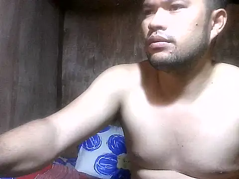 HairyHottestpinoyHandsome webcam