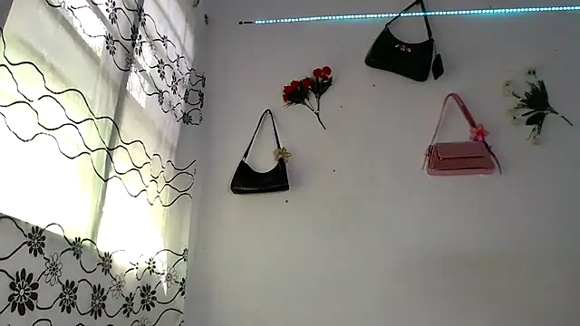 Barbianaa671 webcam