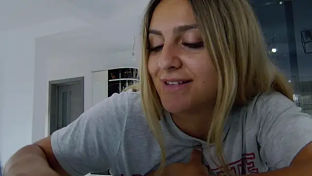 NicolePlay