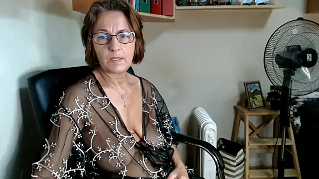 katemodel webcam