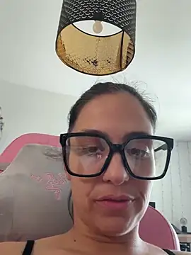 LaPetiteKim webcam