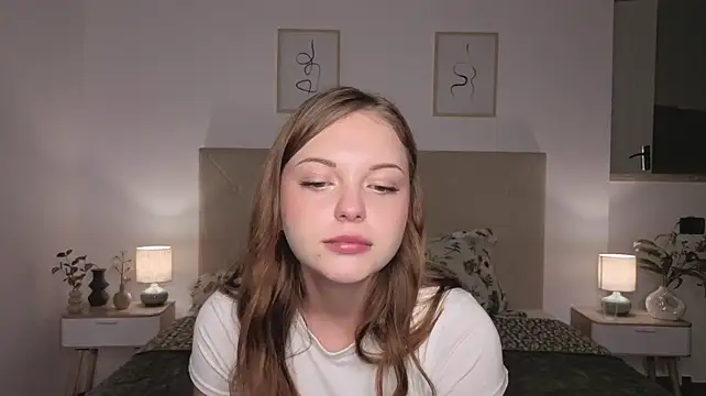 Soft_Mia webcam