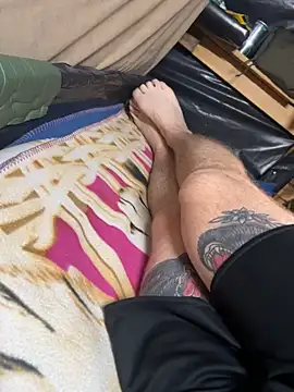Arthur_military's live cam