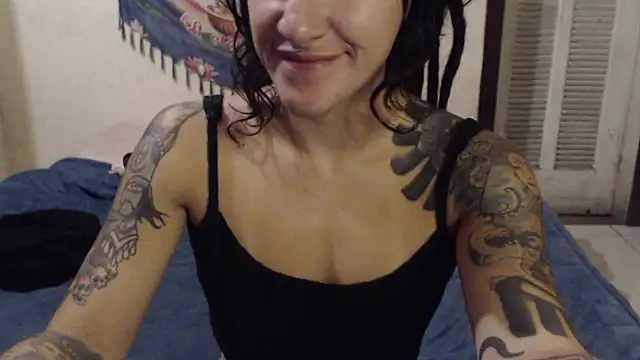 MissRebeka webcam