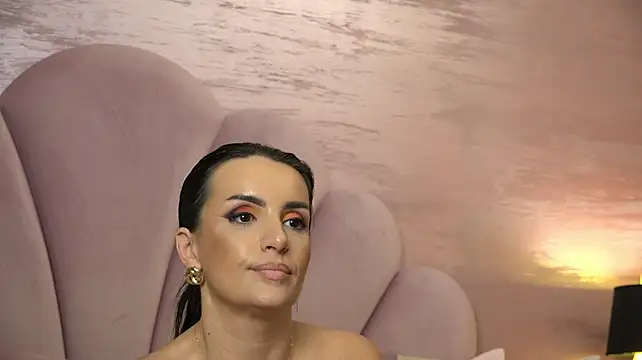 EdithQuillian's live cam