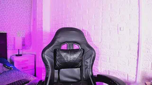 SofiiaCutee's live cam
