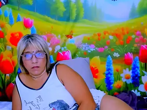 indianroxy webcam