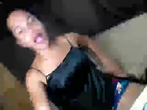 Precious_ThickDick_cummer's live cam