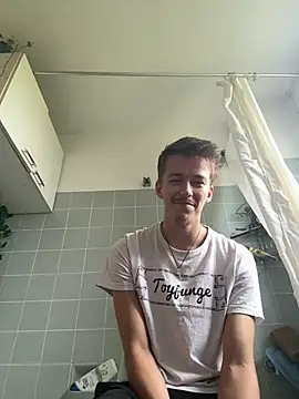 Toyjungee webcam