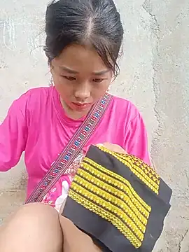 HeresThuy22