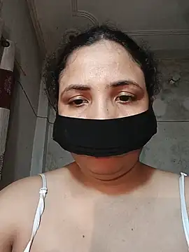 HotAishaa