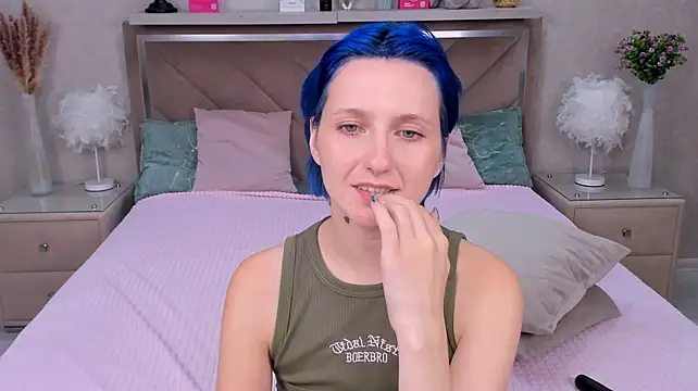 MiaKarlos webcam