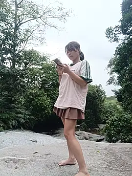 Linda-yiyi webcam