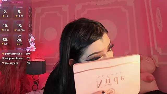 Kat_VonDe webcam