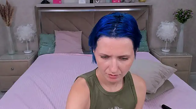MiaKarlos webcam