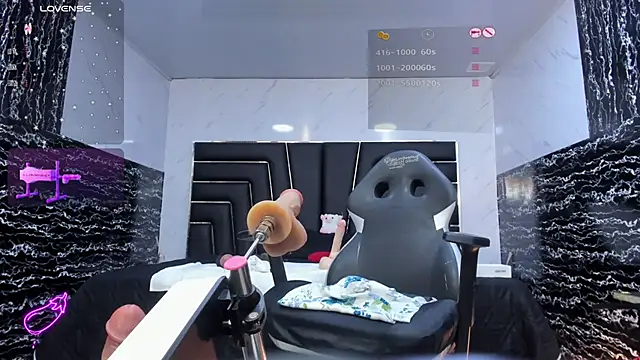 Ladyy_Scarlett webcam