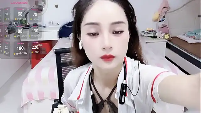 miaomiao-99 webcam