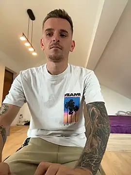 Huge_cock22cm webcam