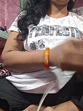 SONIYABHABHI90 webcam