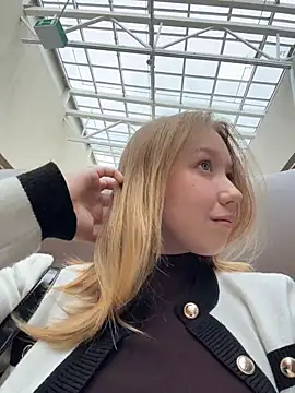 -NaughtyAngel-