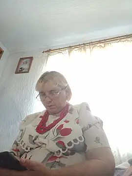 Elena_Beautiful784 webcam