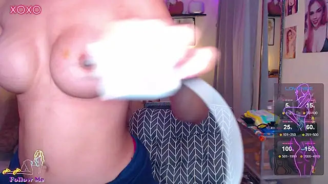 izabella_moore webcam