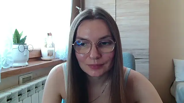 LooveELLYx webcam